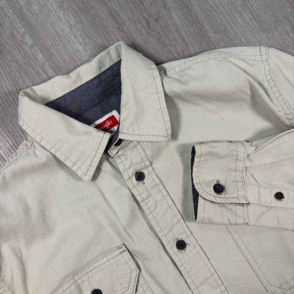 Wrangler Men's Beige Pocket‎ Front Collared Long Sleeve Workwear Shirt Cotton S